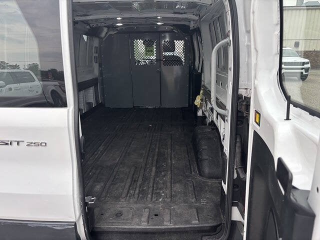 2018 Ford Transit-250 250 3dr LWB Low Roof Cargo Van w/60/40 Passenger S