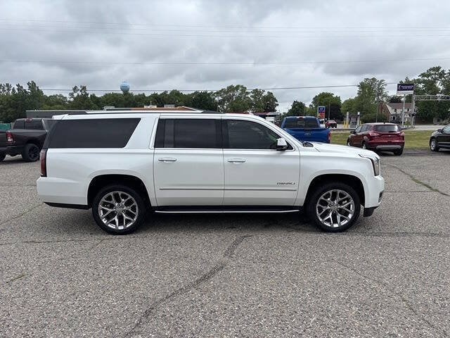 2017 GMC Yukon XL Denali