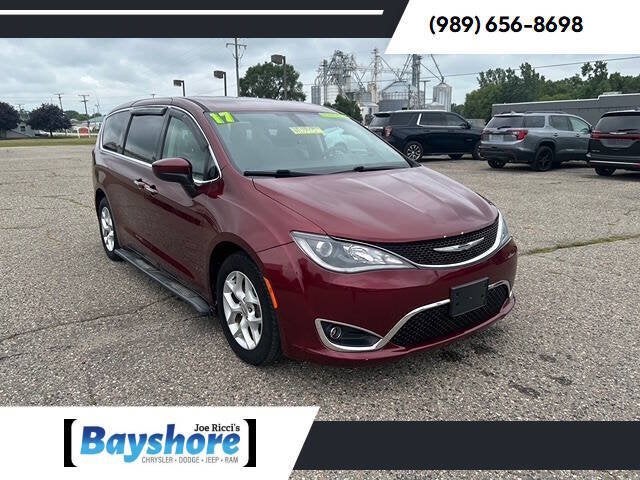 2017 Chrysler Pacifica Touring Plus