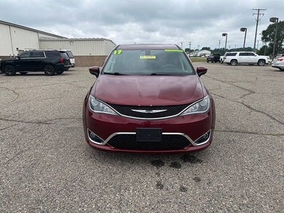 2017 Chrysler Pacifica Touring Plus