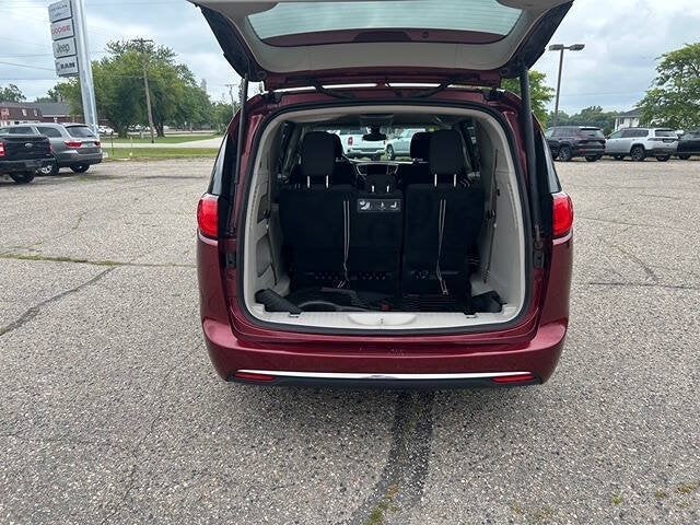 2017 Chrysler Pacifica Touring Plus