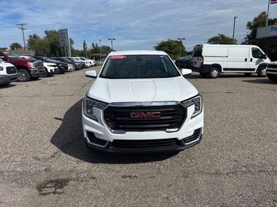 2024 GMC Terrain FWD SLE